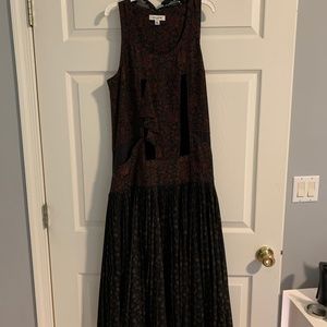 Long pleated Coach 1941 pleated dress